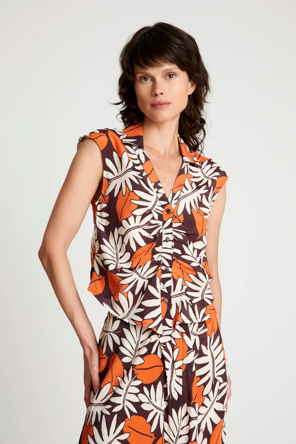 TOP CAMISERO ESTAMPADO