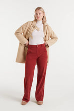 Cargar imagen en el visor de la galería, PANTALON PANA MARRON
