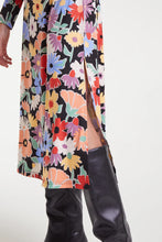 Cargar imagen en el visor de la galería, VESTIDO ESTAMPADO HAMPTOM
