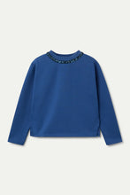 Cargar imagen en el visor de la galería, SUDADETA CUELLO LENTEJUELAS AZUL
