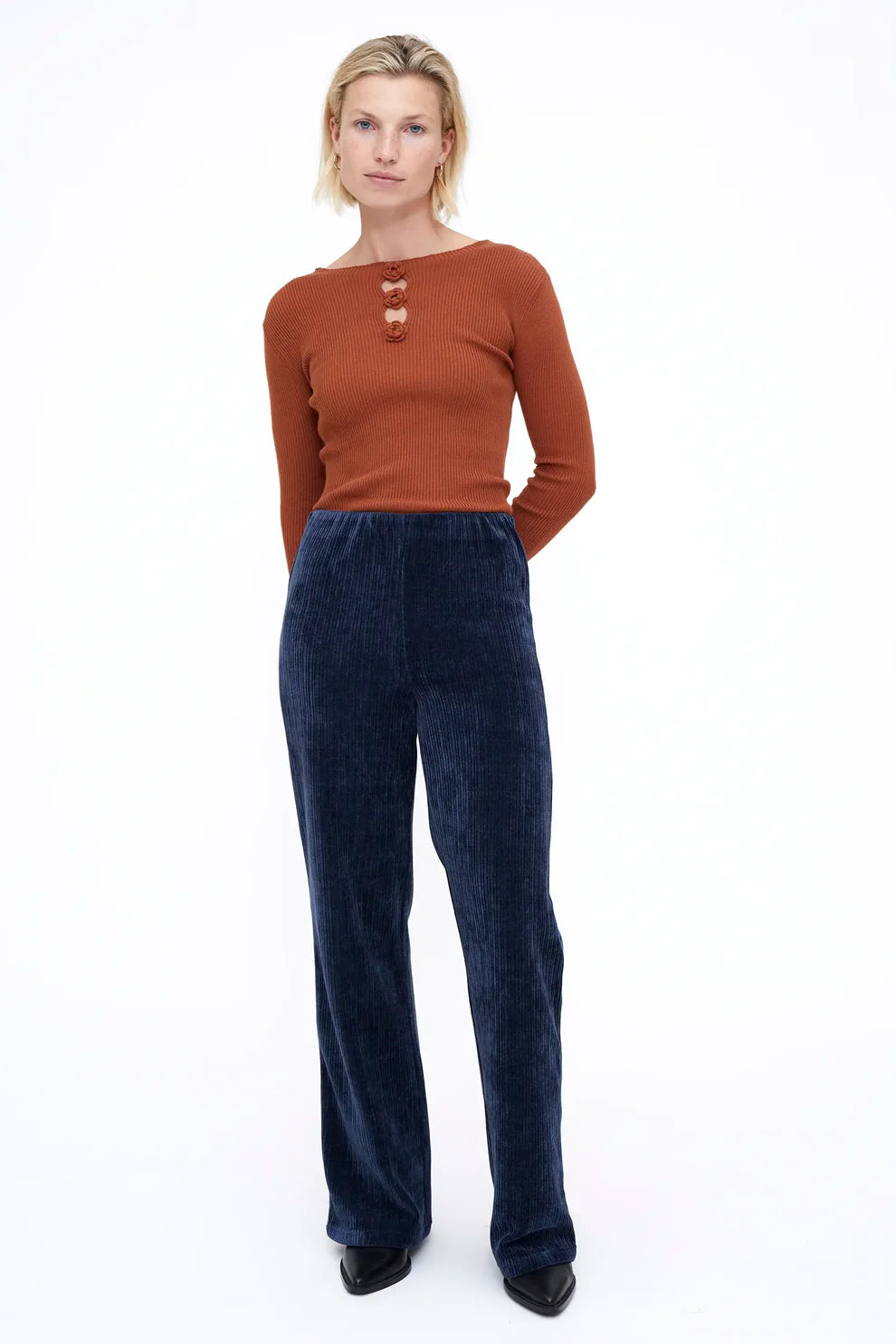 PANTALON DE PANA DE TERCIOPELO AZUL