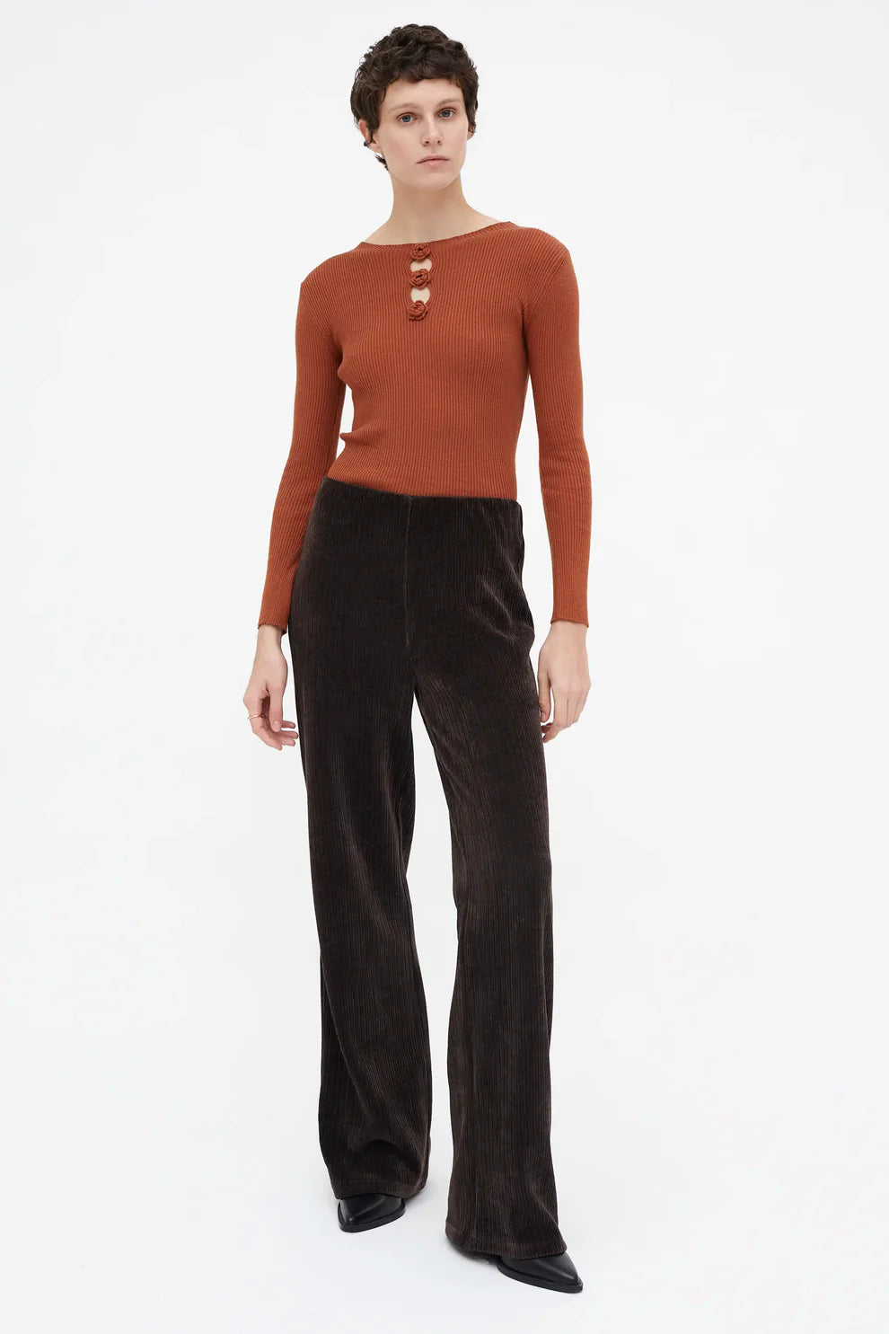 PANTALON DE PANA DE TERCIOPELO MARRON