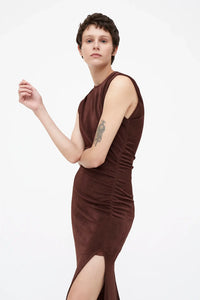 VESTIDO MIDI MARRON