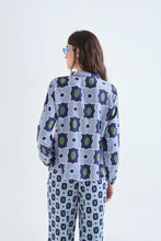 Cargar imagen en el visor de la galería, CAMISA ESTAMPADA
