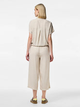 Cargar imagen en el visor de la galería, PANTALÓN CROPPED  BEIGE
