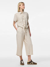 Cargar imagen en el visor de la galería, PANTALÓN CROPPED  BEIGE
