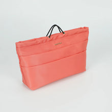 Cargar imagen en el visor de la galería, BOLSO MANO CORAL
