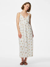 Cargar imagen en el visor de la galería, VESTIDO TIRANTE FLORES

