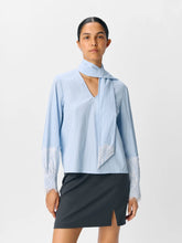 Cargar imagen en el visor de la galería, BLUSA OBJALI
