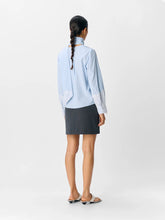 Cargar imagen en el visor de la galería, BLUSA OBJALI
