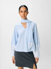 Cargar imagen en el visor de la galería, BLUSA OBJALI

