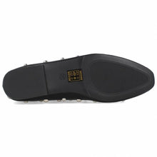 Cargar imagen en el visor de la galería, BAILARINA NEGRA CON  TACHAS
