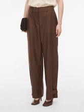 Cargar imagen en el visor de la galería, PANTALON MARRON HOLGADO
