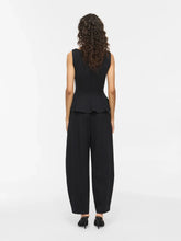 Cargar imagen en el visor de la galería, PANTALON BARREL RAYA
