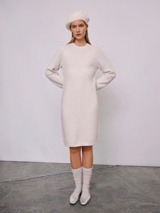 VESTIDO DE PUNTO BLANCO ROTO
