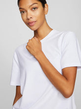 Cargar imagen en el visor de la galería, CAMISETA BASICA MANGA CORTA
