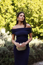 Cargar imagen en el visor de la galería, VESTIDO TOLEDO AZUL MARINO
